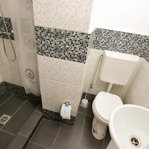 Appartement Class, Bucarest